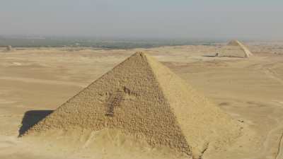 Pyramides de Dahchour,Pyramide Rouge