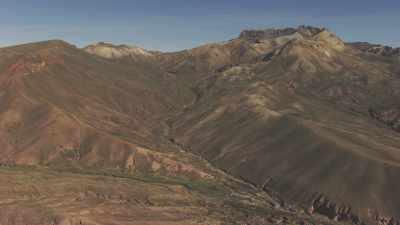 Arid mountains