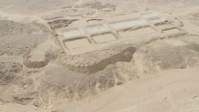 Quarries and valleys in the desert
